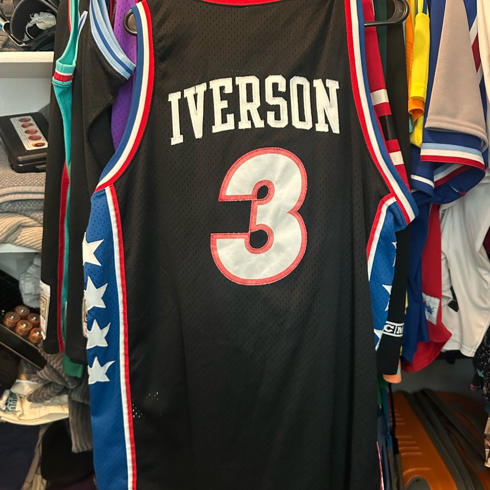 Allen Iverson Philadelphia 76ers Jersey XL